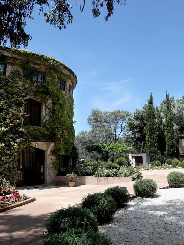 HOSTELLERIE DU MOULIN DES OLIVIERS