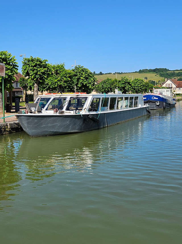 Bateau promenade - Billebaude 3333