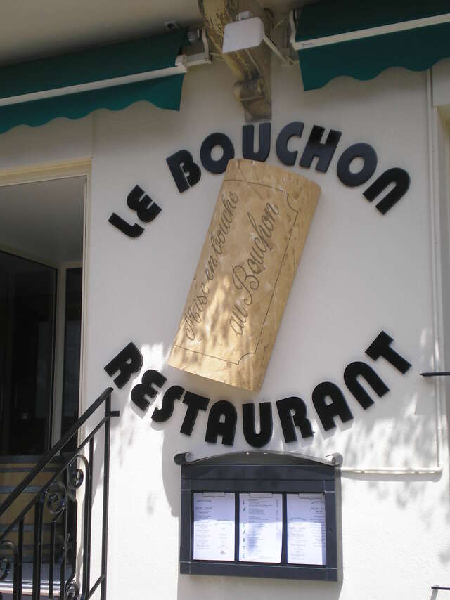 Au Bouchon