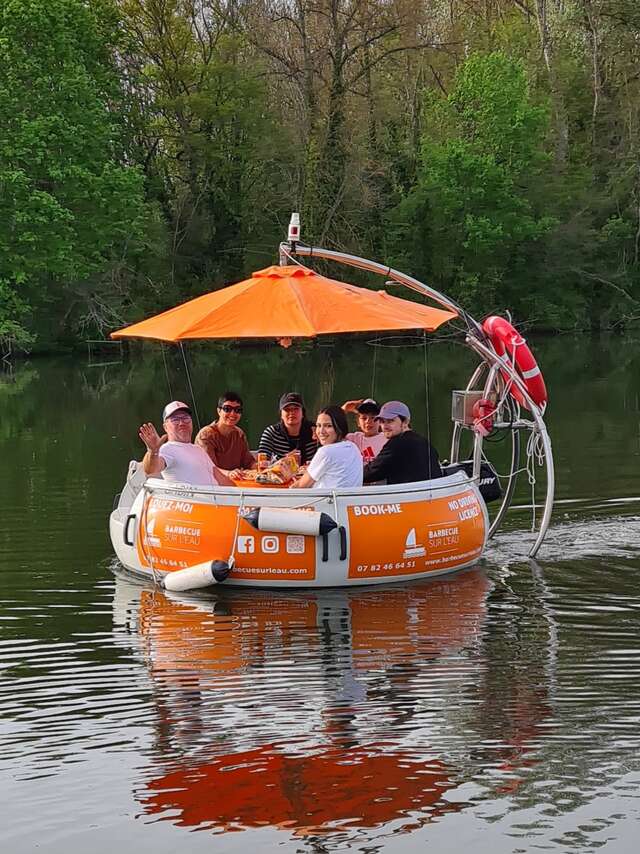 Barbecue sur l'Eau