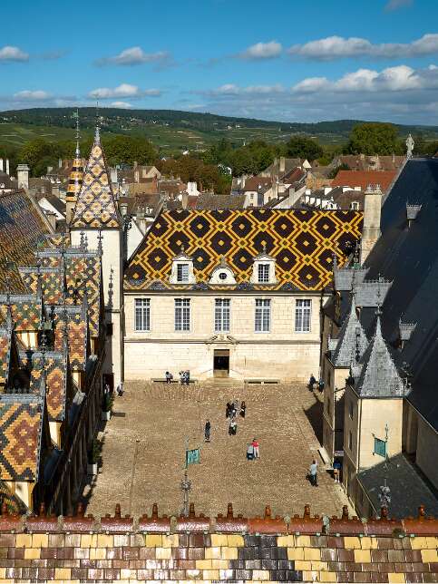 Hôtel-Dieu - Hospices de Beaune [Parcours libre - Hôtel-Dieu] Sur les pas des fondateurs