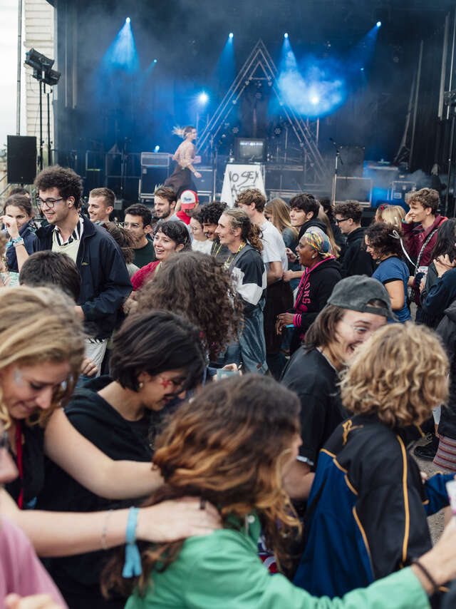 La connexion, mini-festival de printemps !