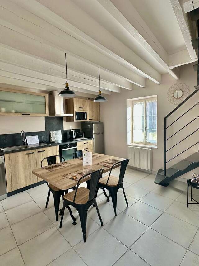 La Cour Carrée - Gîte de Charme "Le Pressoir"