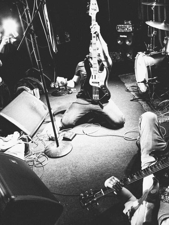 Le Hangar - Yeti + The Huile