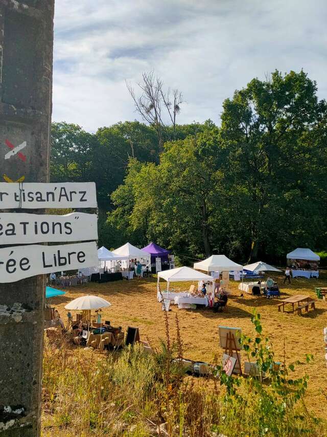 Marché gourmand et créateurs "Artisan'Arz"