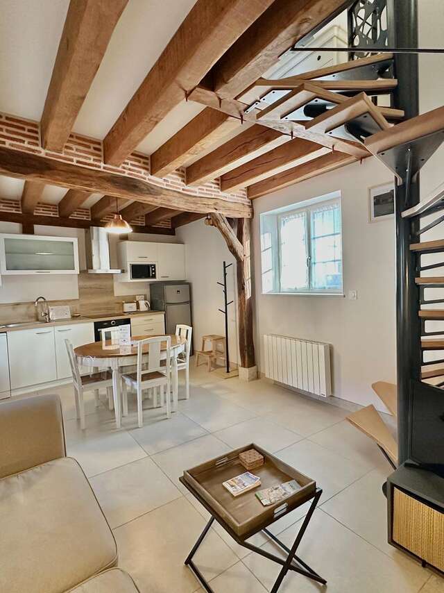 La Cour Carrée - Gîte de Charme "Le Raboliot"