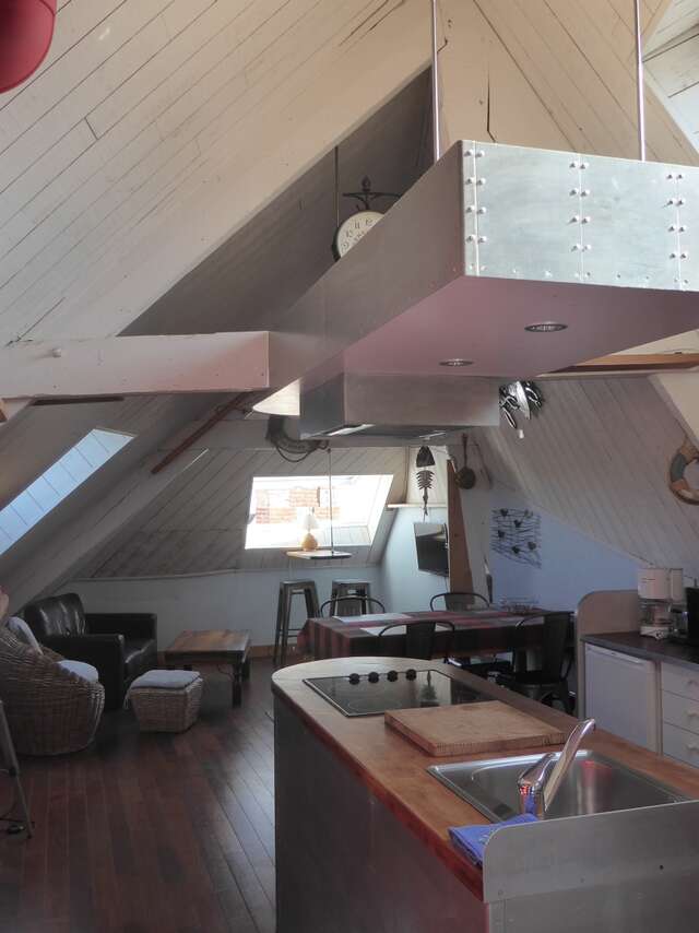 TOURBIER Sylvain : "Les logis du port" (appartement n° 5)