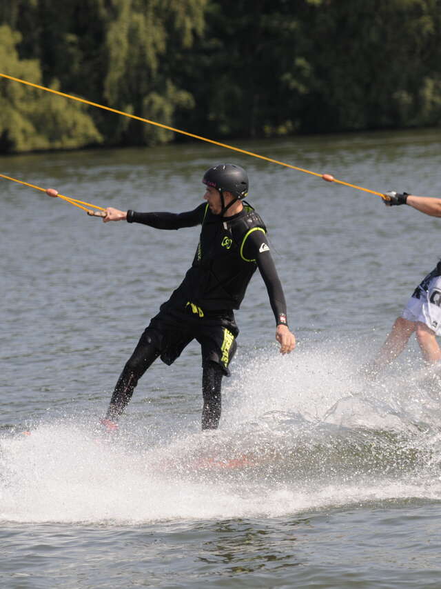 Wakeboard et ski nautique - The Spin
