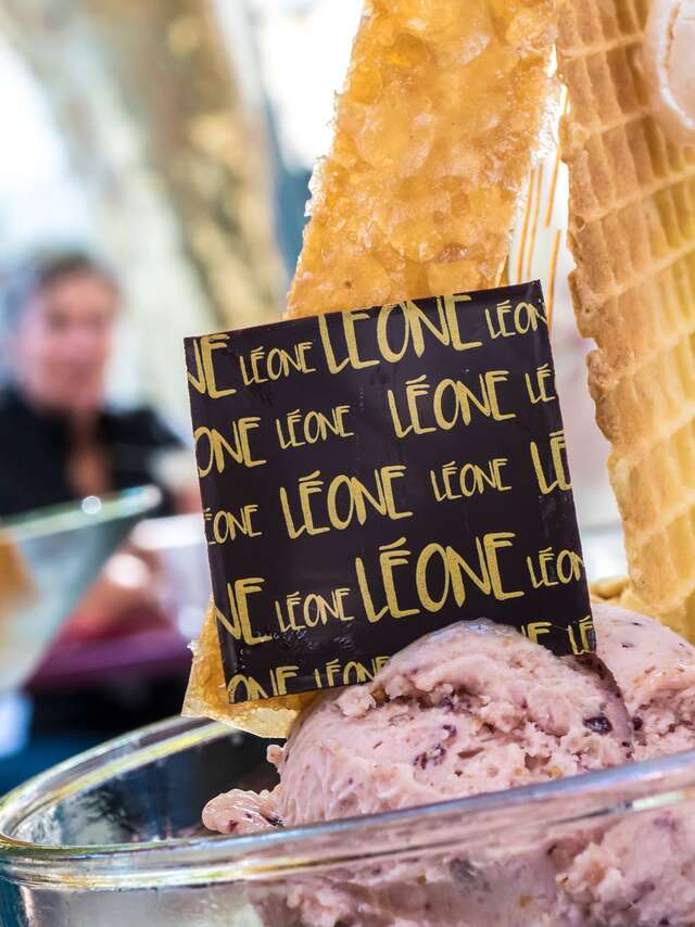 Léone Artisan Glacier - La Terrasse