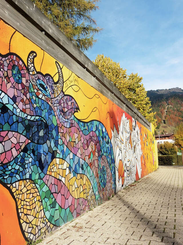 Art Vache : fresque "Quand l'art vache rencontre l'art catalan"