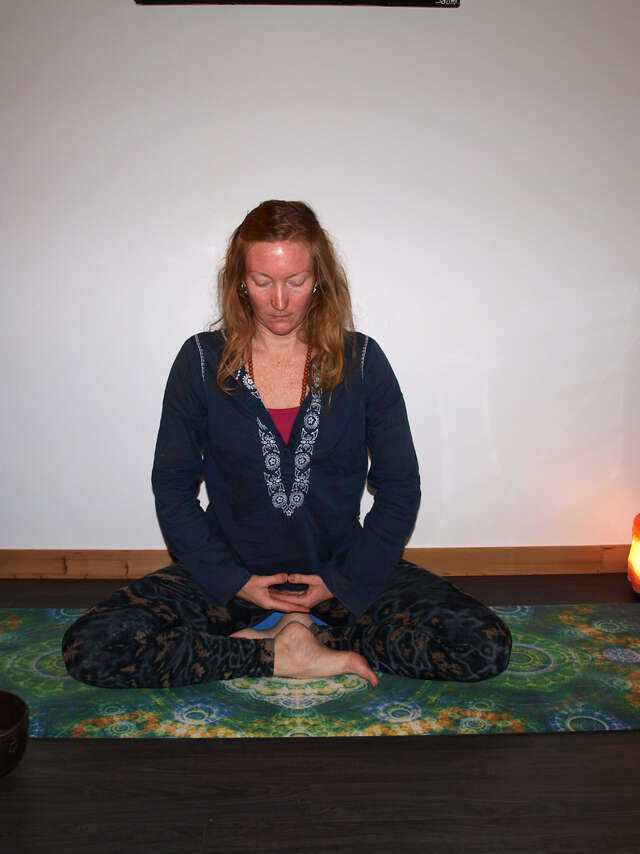 Julia Chargé - Renaissance Yoga et massage bien-être