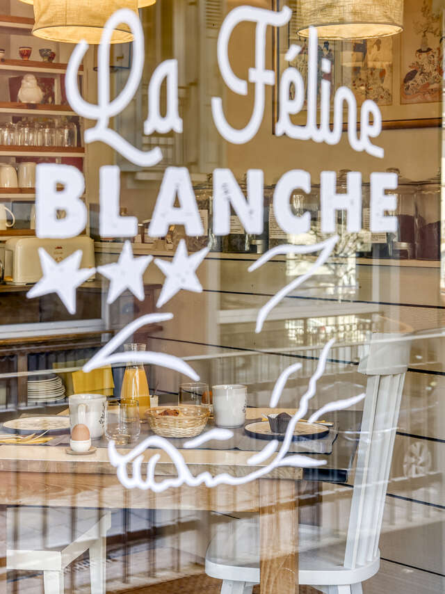 Hôtel La Féline Blanche