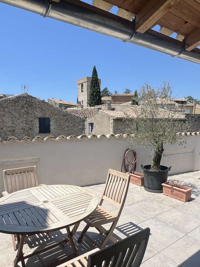 La maison près de la fontaine