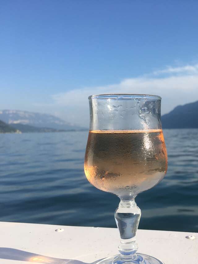 Croisière oenologique à Chanaz