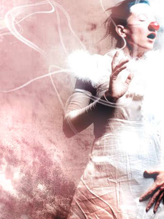 Clown | J'ai mis une jupe • Claudia Nottale