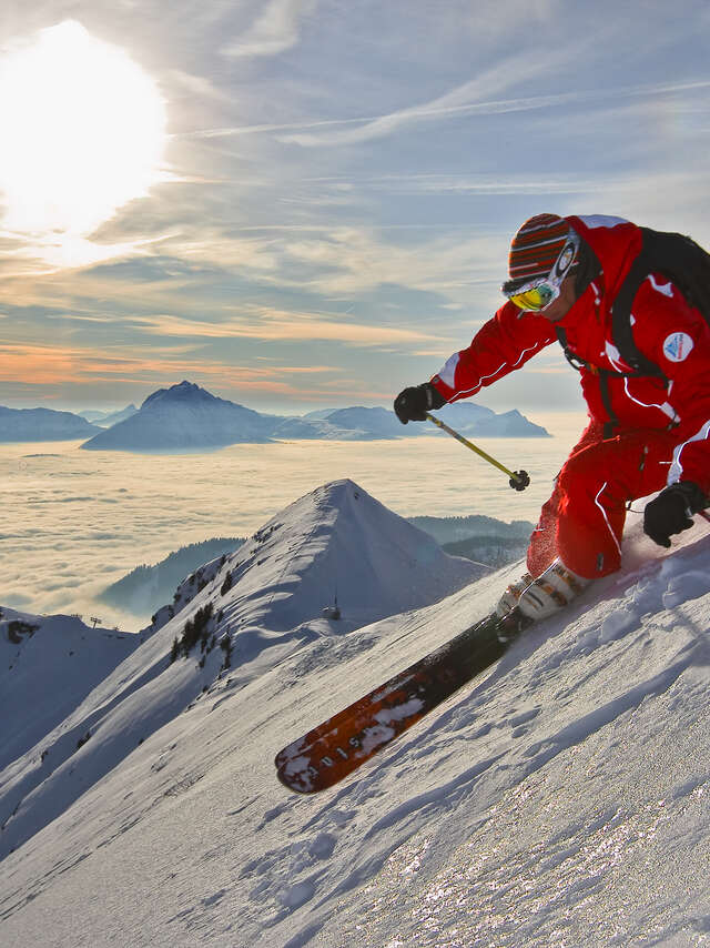 Cours d'initiation au ski de hors pistes evec ESF
