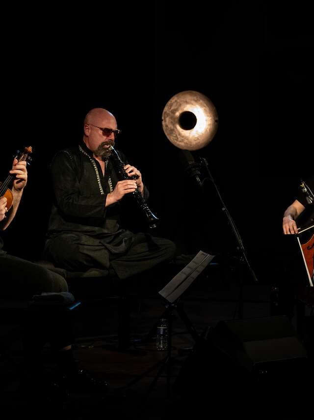 Yom x Ceccaldi - Le rythme du silence