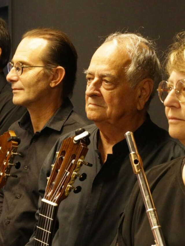 3 guitares, une flûte