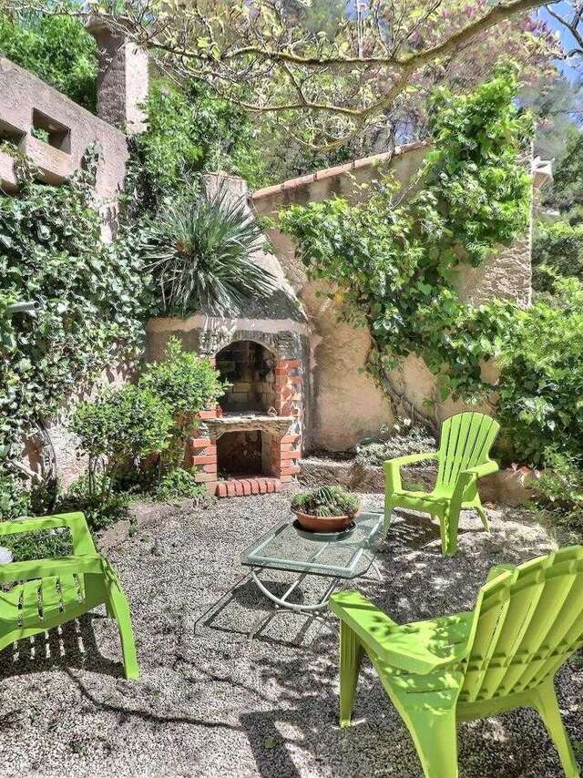 La Safranière