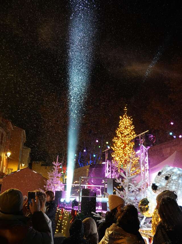 Soirée DJ de Noël "années 80-90-2000"