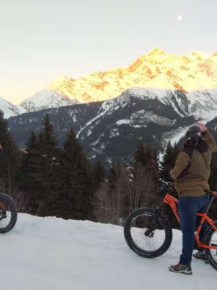 Sunset tour on mountain bike, AE mountain bike or electric Fatbike