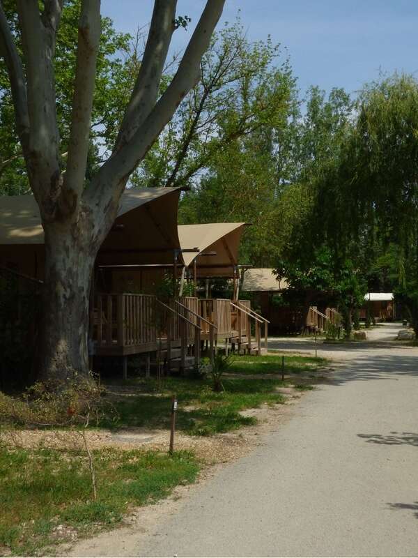 Lodges & Nature - Camping les Deux Rhônes