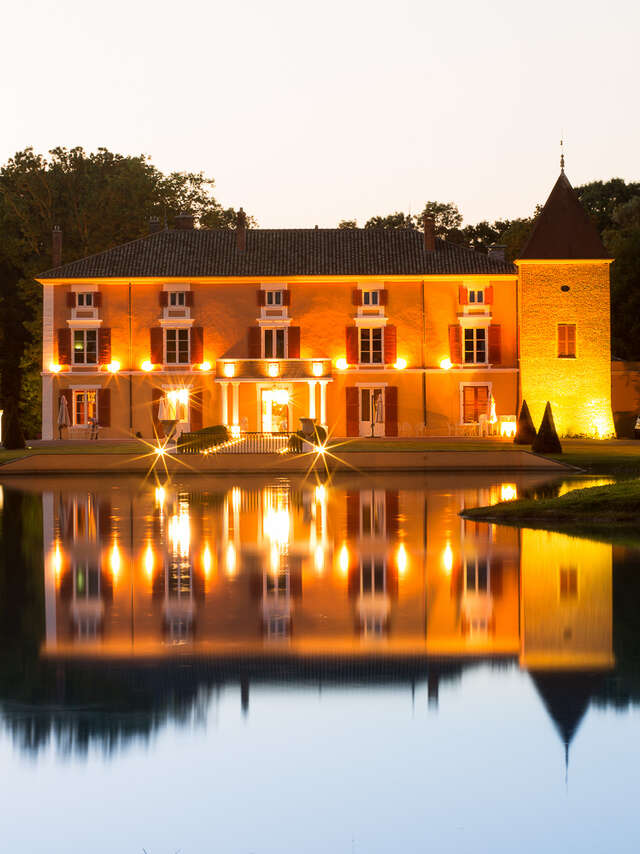 Château d'Epeyssoles Restaurant la Terrasse des Etangs et Hôtel du Bois Blanc