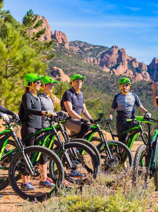 Mountain E-bike excursion in the Estérel massif