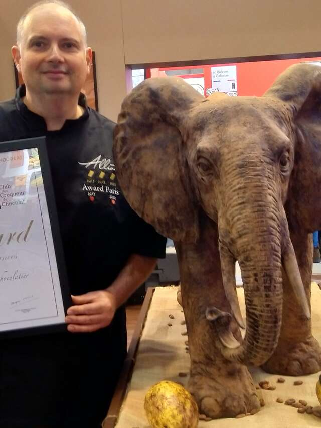 Alliot choclolate maker confectioner