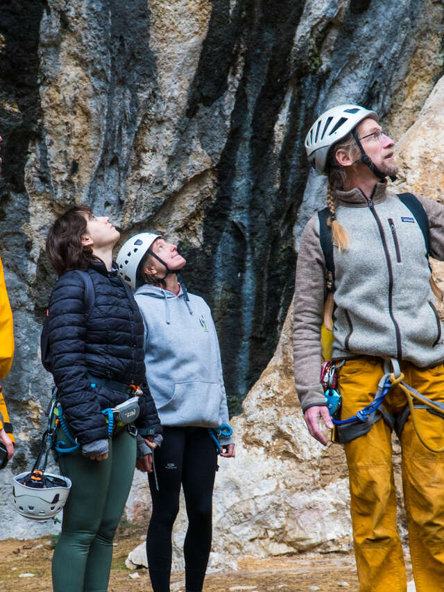 Aventure, Vaucluse sans faille