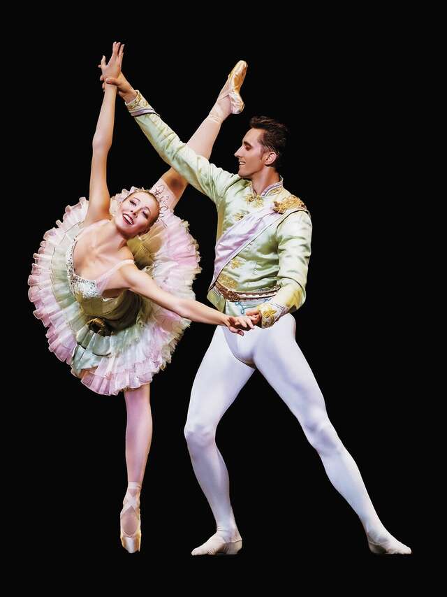 Gala d'Etoiles - United by dance