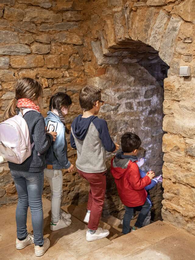 Secrets, mystères et autres histoires au Domaine de la Garde