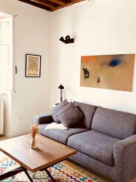 Studio rénové à louer à Marly-le-Roi