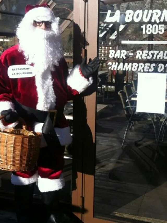 Arrivée du Père Noël à la Bournerie
