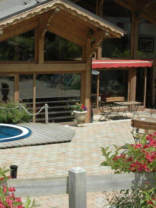 Hôtel Au Coin du Feu / Chilly Powder