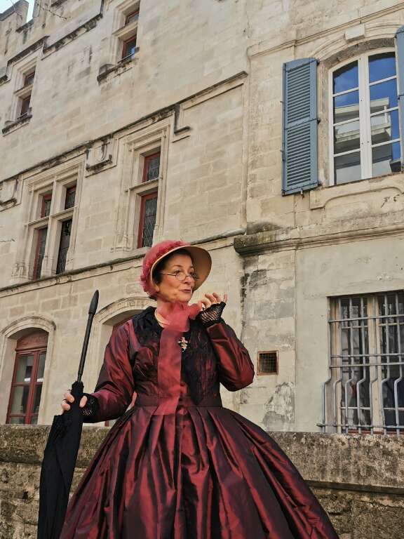 Visite immersive Avignon la rouge