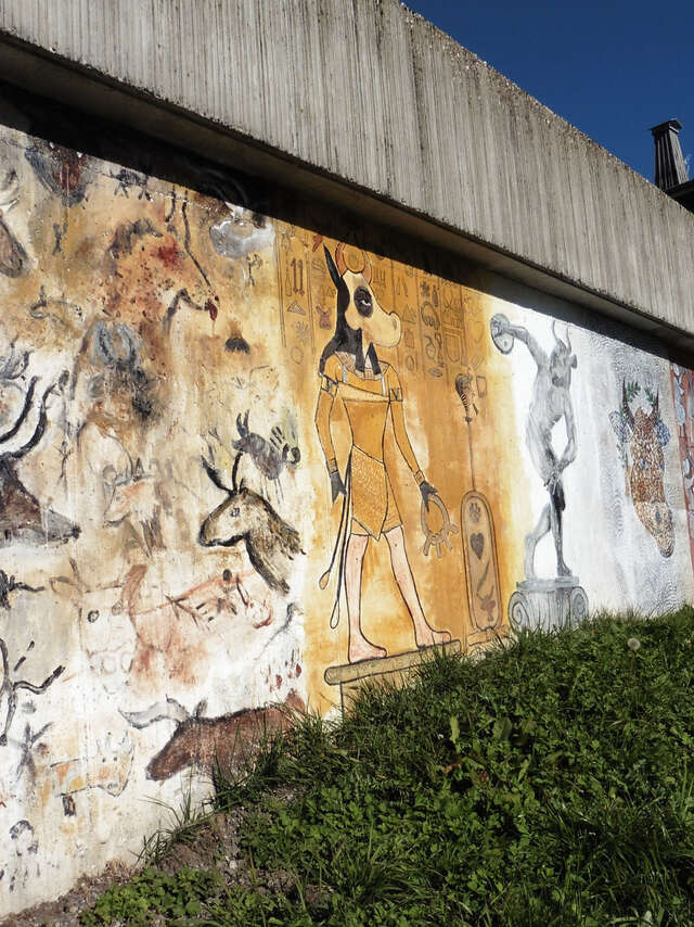 Art vache : fresque "Histoire de l'art vache"