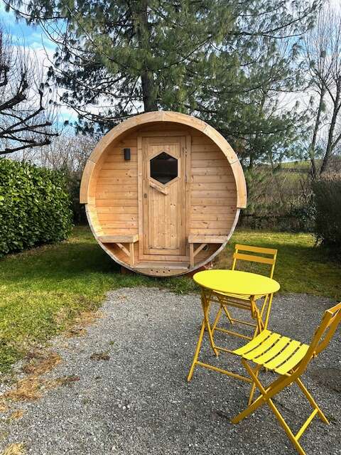 Camping de Charlieu***