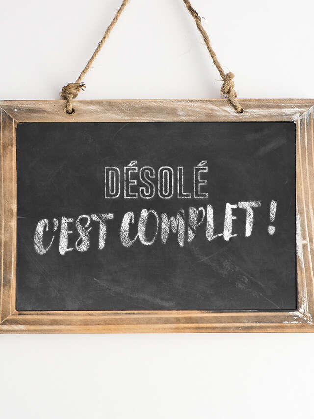 Emblématique : grotte et pétillant local !
