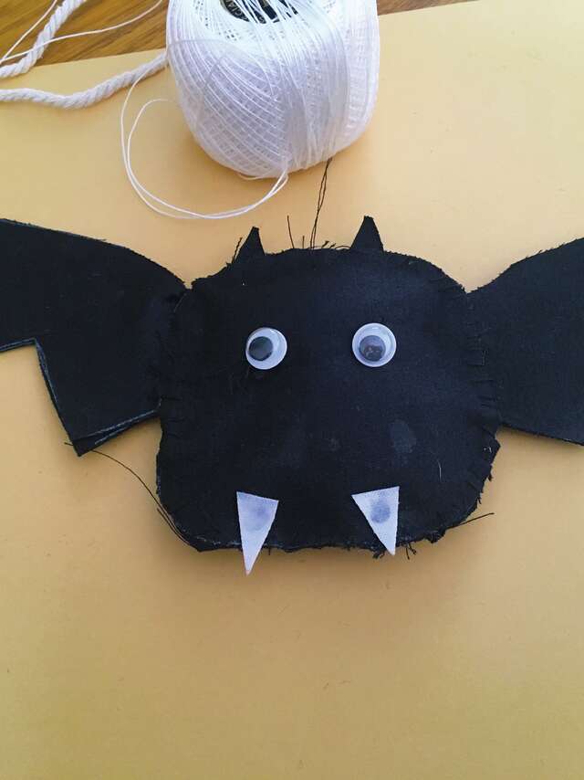 Suspension chauve souris - Atelier Juniors dès 8 ans