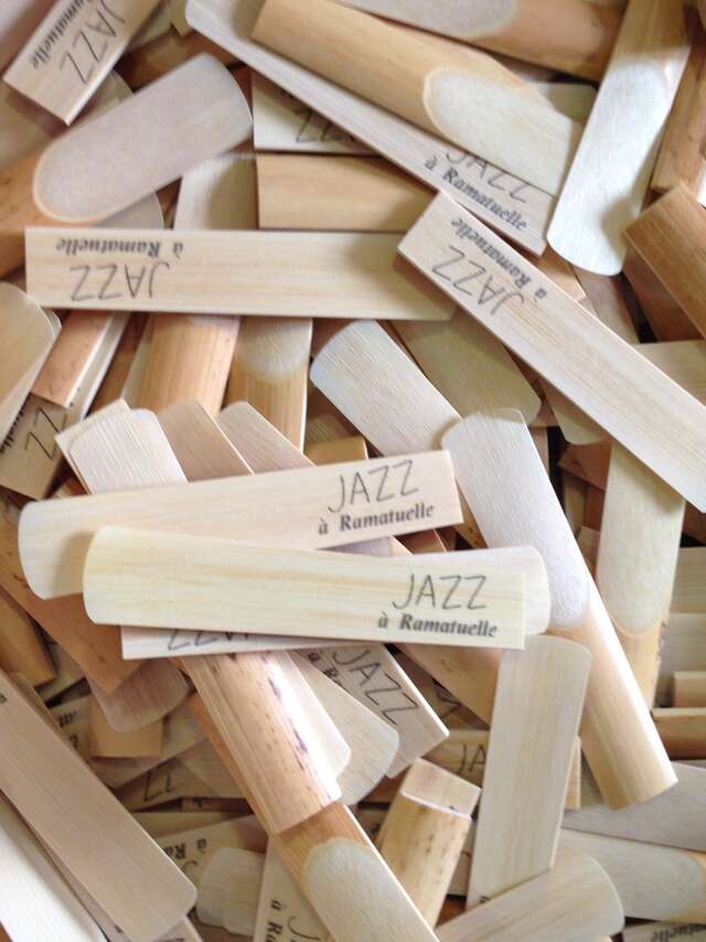Jazz à Ramatuelle exhibition - Arundo donax? The Provence cane, of course!