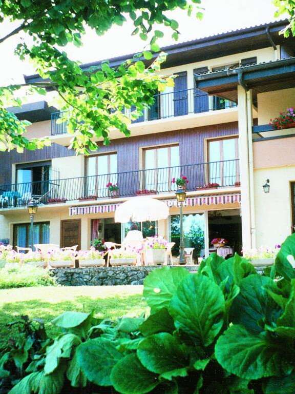 Hôtel Pavillons du Golf