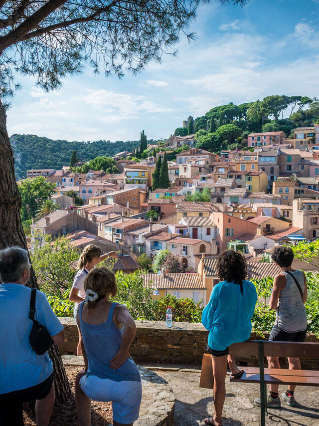 Visite guidée historique du village