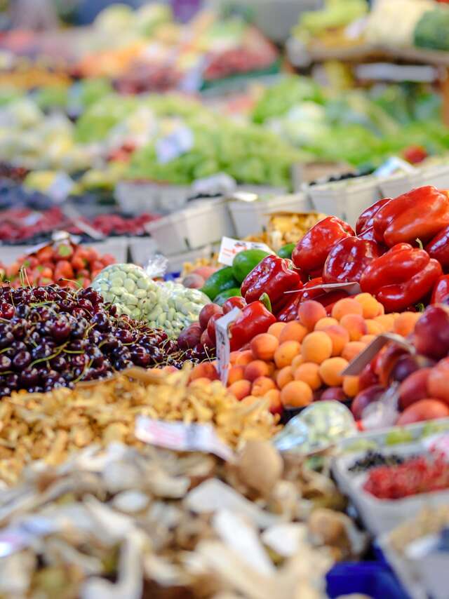 Marché hebdomadaire de Saint Paul en Forêt