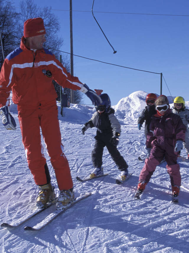 cours de ski alpin aux Habères