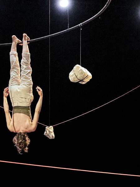 Cirque jeune public - Le Bruit des pierres