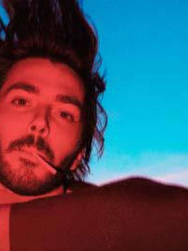 Panayotis Pascot - Entre les deux