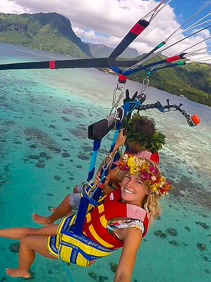 Moorea Parasailing