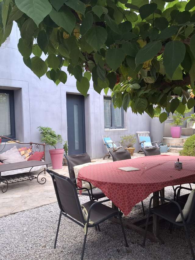 Gite Coté cour 75 m2