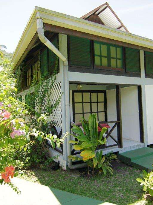 Pension Hibiscus Tahaa
